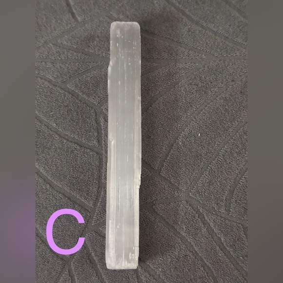 Selenite Crystal Sticks - Picture 4 of 5